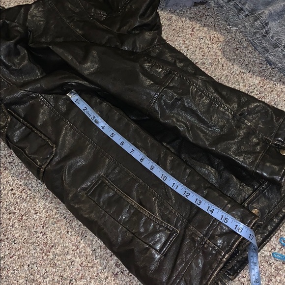 Levi Lether jacket - Picture 11 of 16